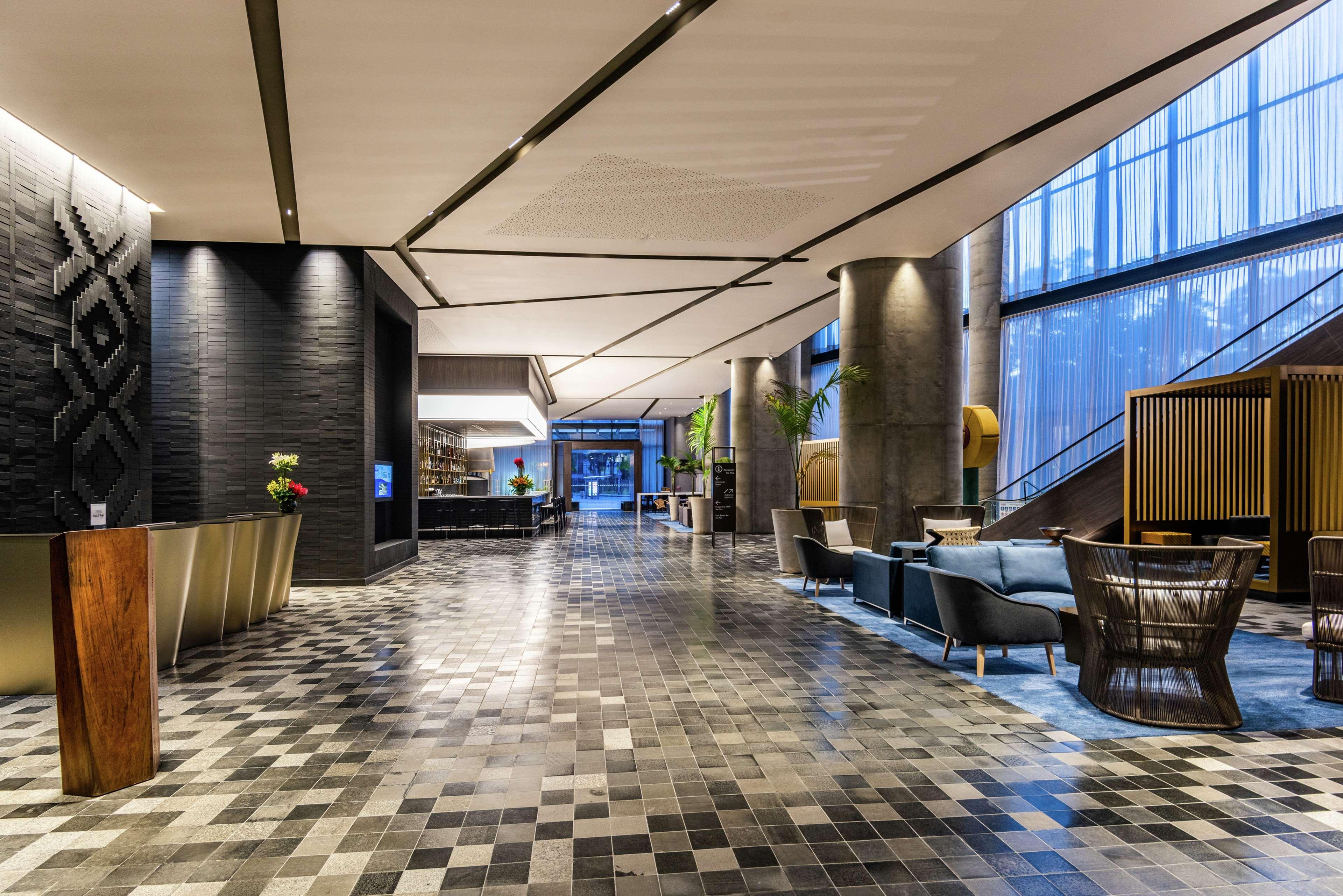 Hilton Bogota Corferias Hotel Екстериор снимка