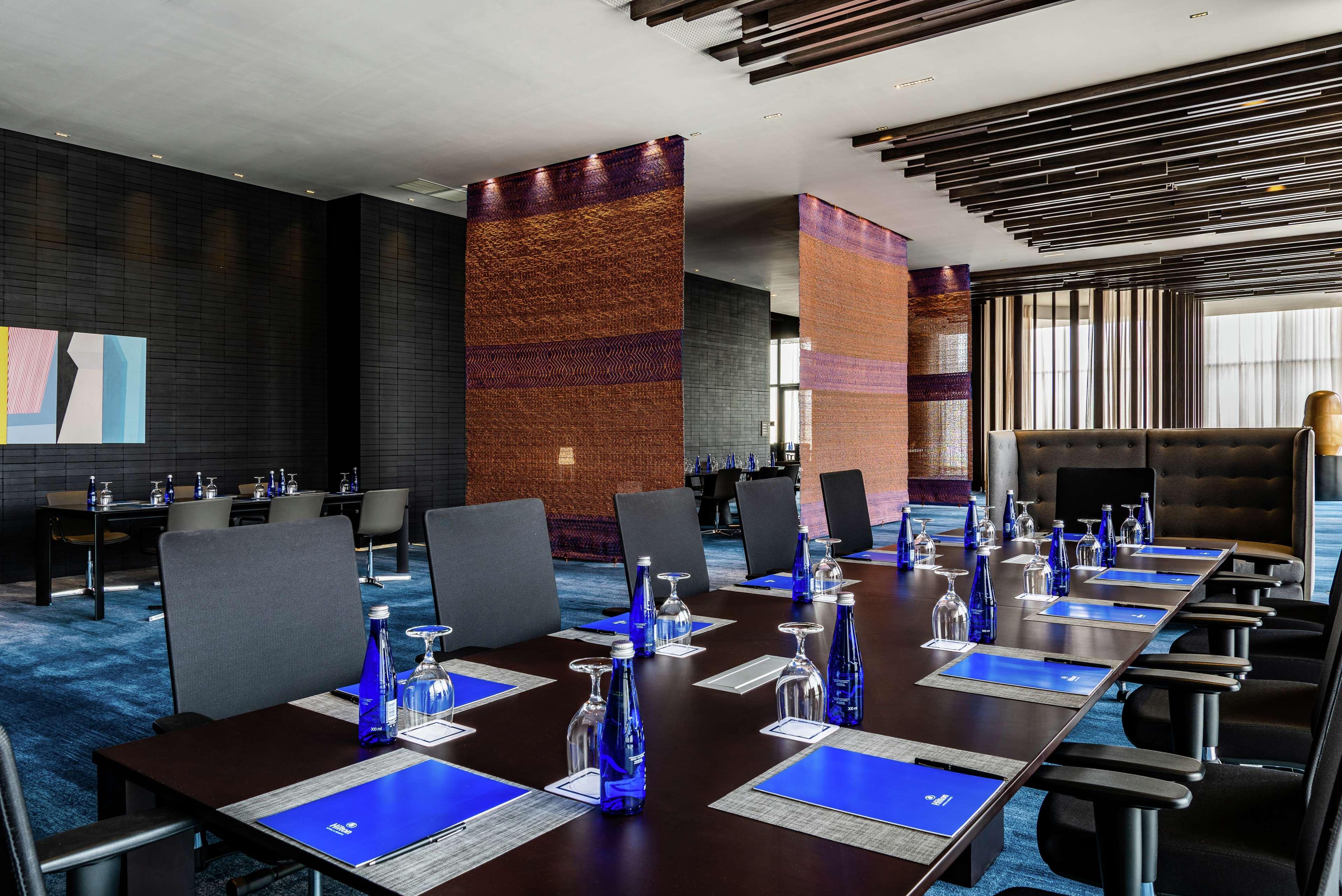 Hilton Bogota Corferias Hotel Екстериор снимка