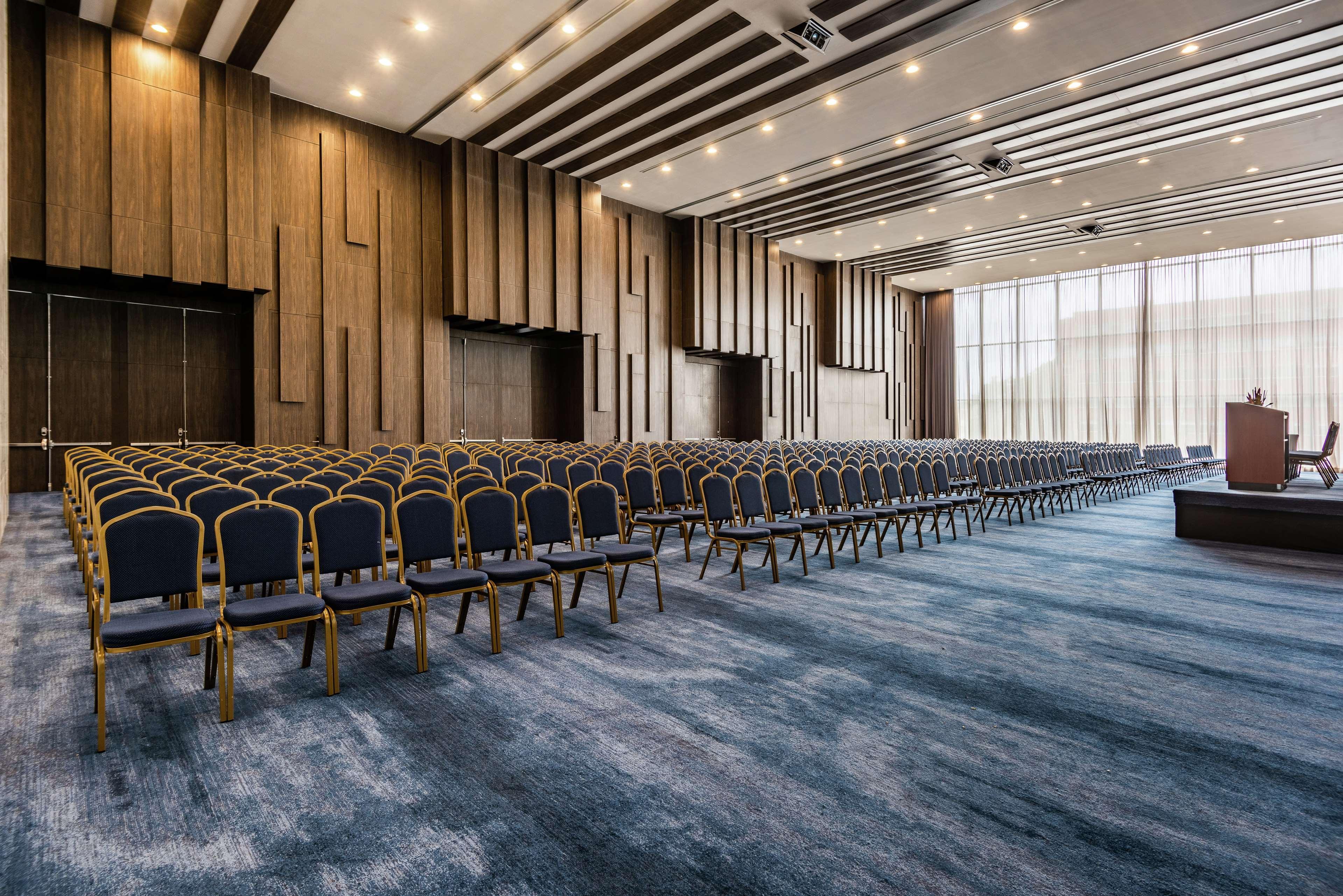 Hilton Bogota Corferias Hotel Екстериор снимка