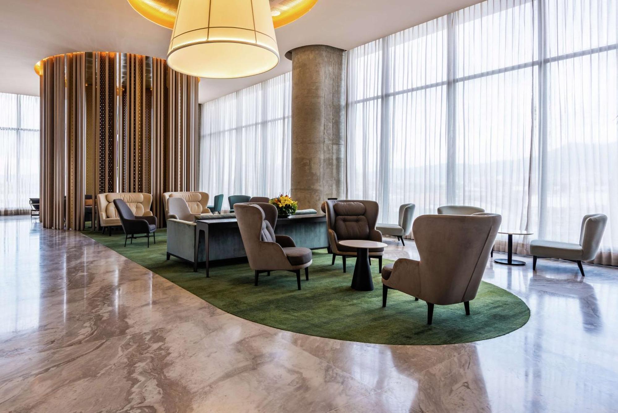 Hilton Bogota Corferias Hotel Екстериор снимка