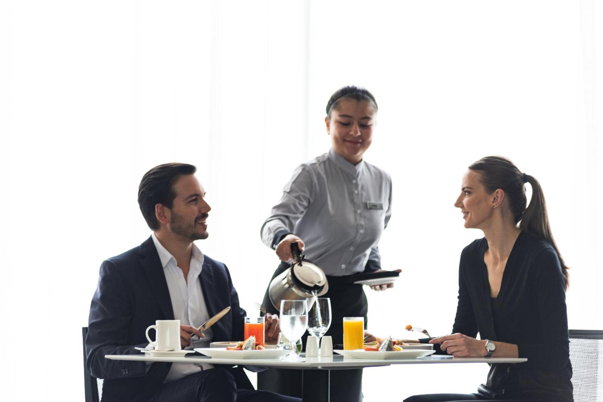 Hilton Bogota Corferias Hotel Екстериор снимка